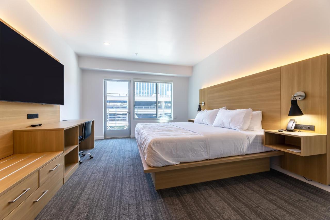 Hotel Mai Downtown Long Beach Room photo