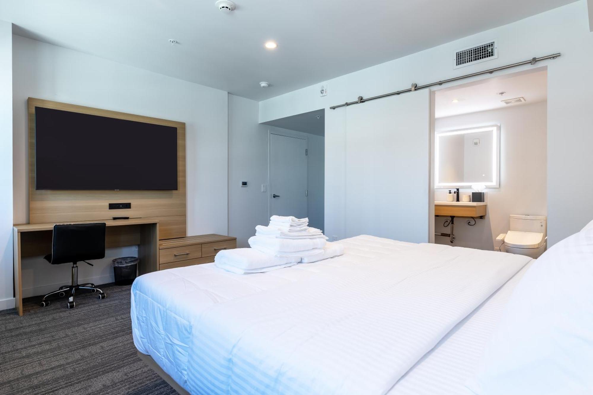 Hotel Mai Downtown Long Beach Room photo