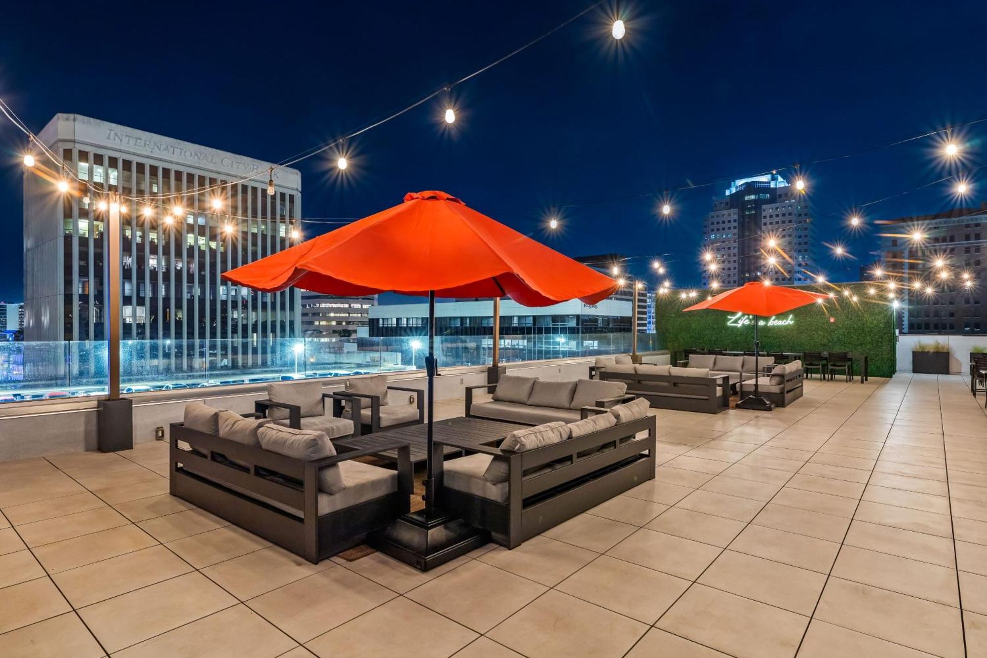 Hotel Mai Downtown Long Beach Exterior photo